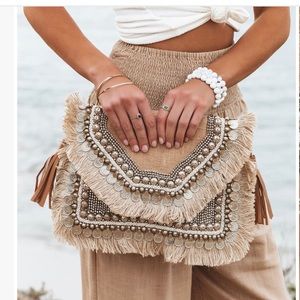 VICI SHASI LEELA CLUTCH